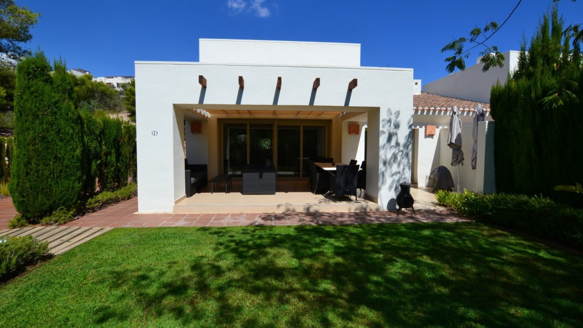 Resale - Freistehende Villa -
Orihuela - Las Colinas Golf