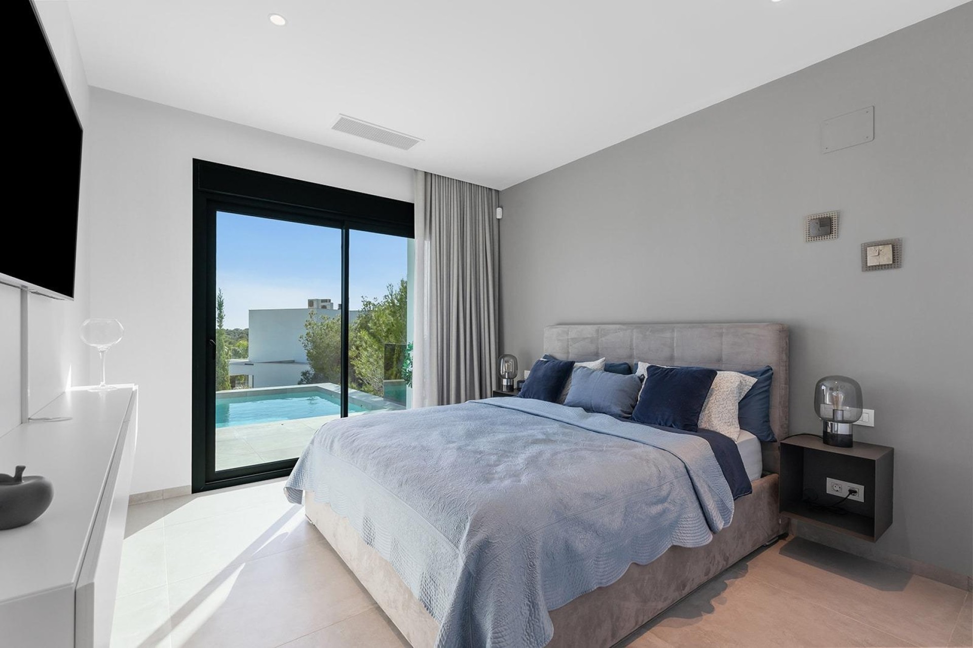 Resale - Freistehende Villa -
Orihuela - Las Colinas Golf