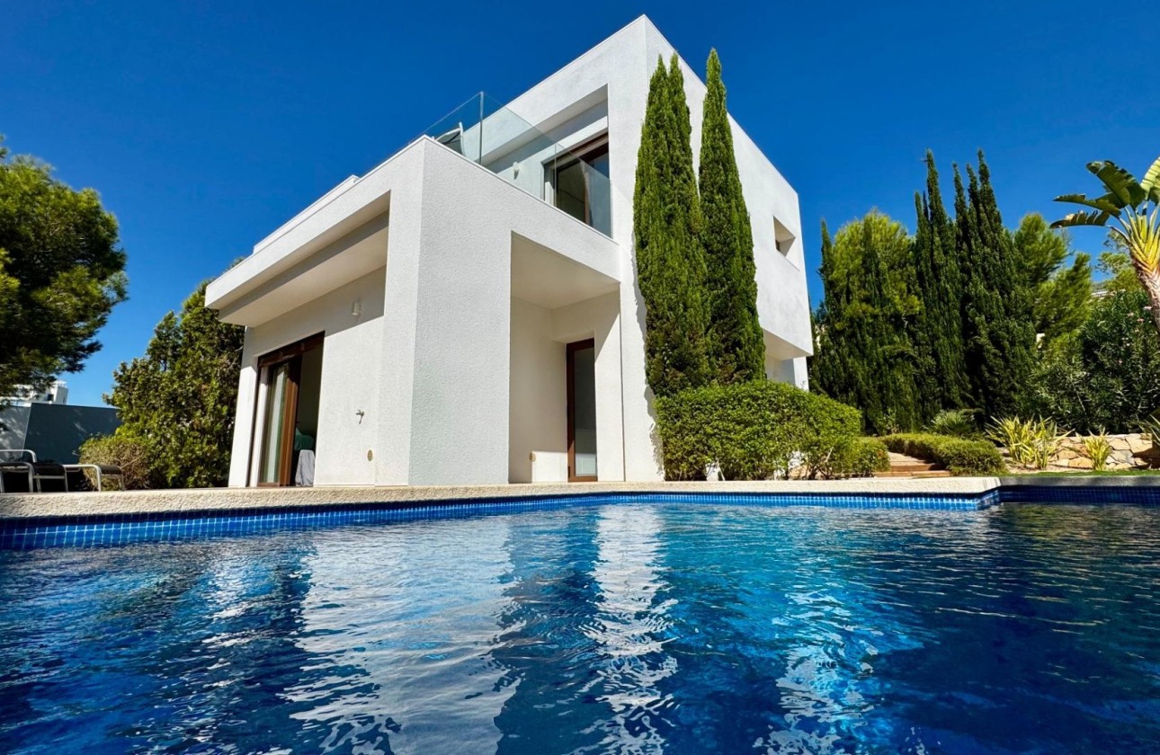 Resale - Freistehende Villa -
Orihuela - Las Colinas Golf