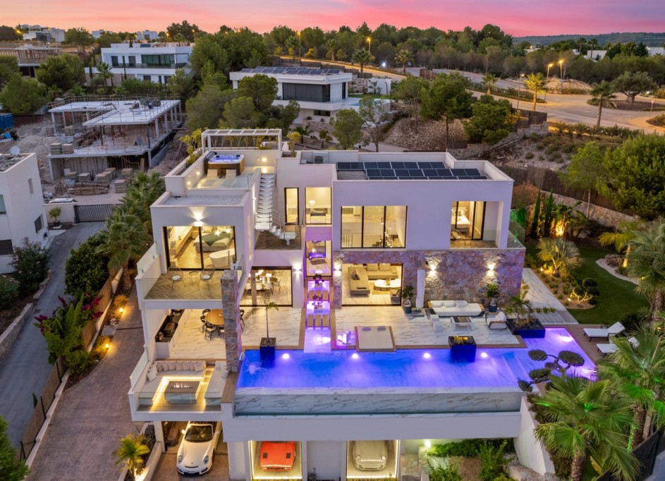 Resale - Freistehende Villa -
Orihuela - Las Colinas Golf