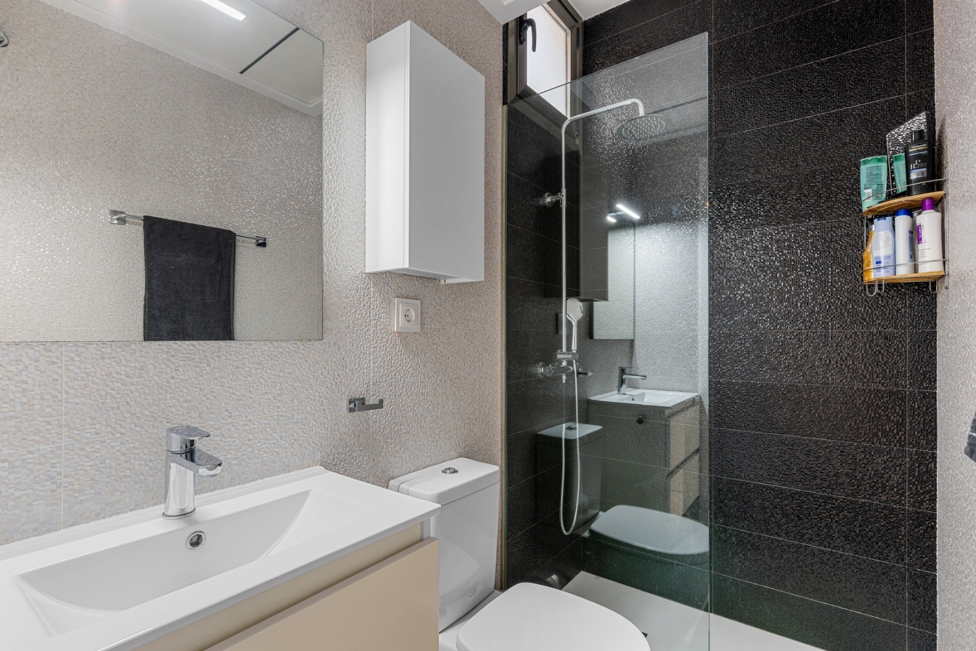 Resale - Freistehende Villa -
Orihuela - Villamartin