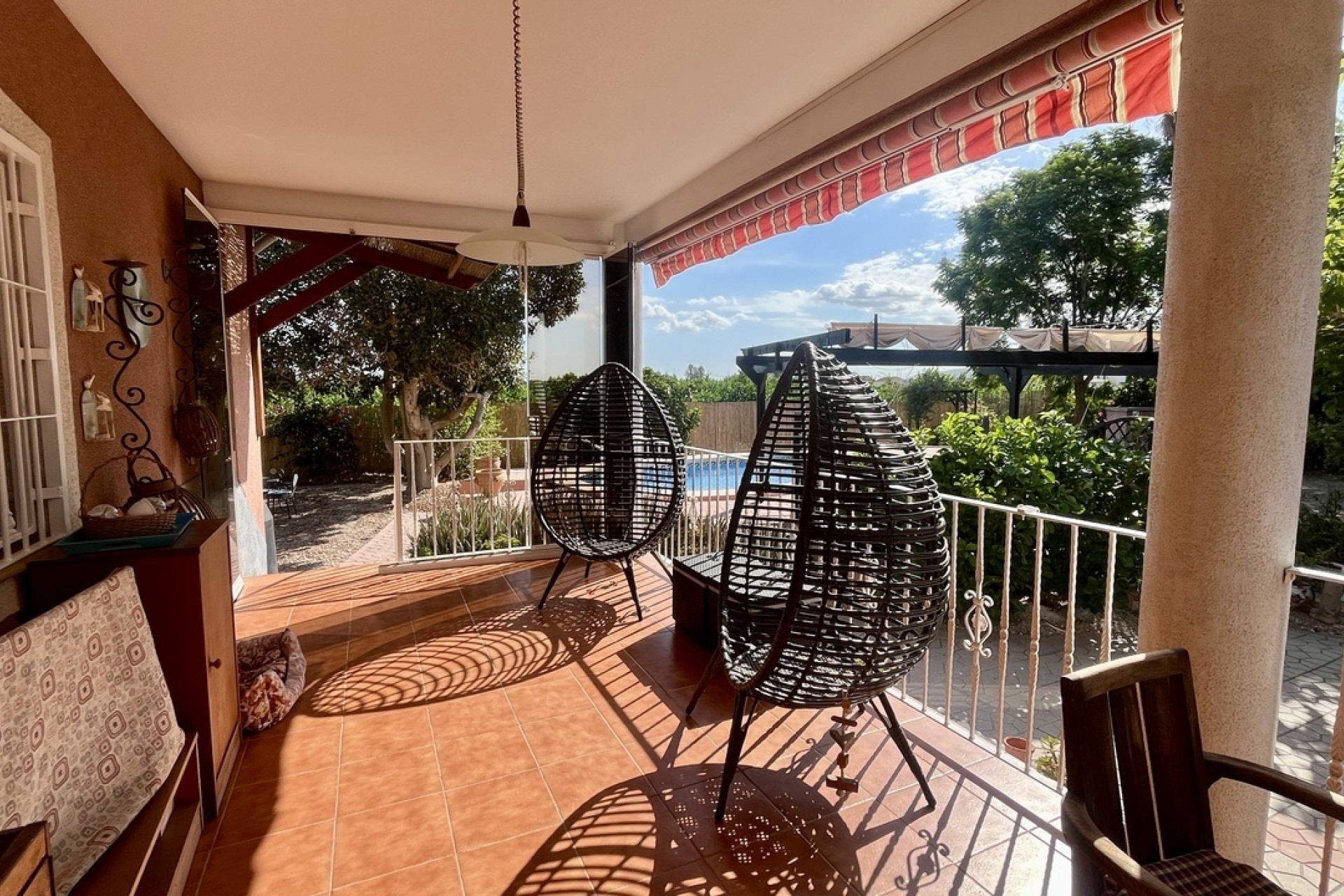 Resale - Freistehende Villa -
Orihuela