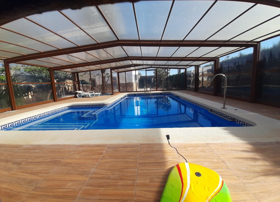 Resale - Freistehende Villa -
Orihuela