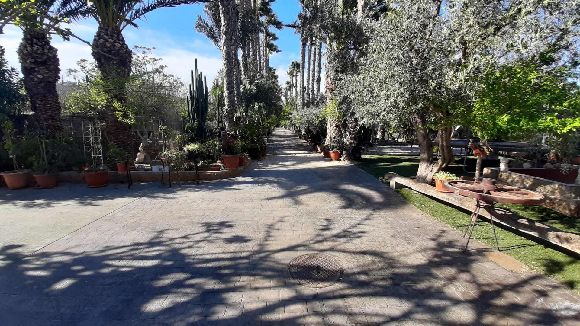 Resale - Freistehende Villa -
Orihuela