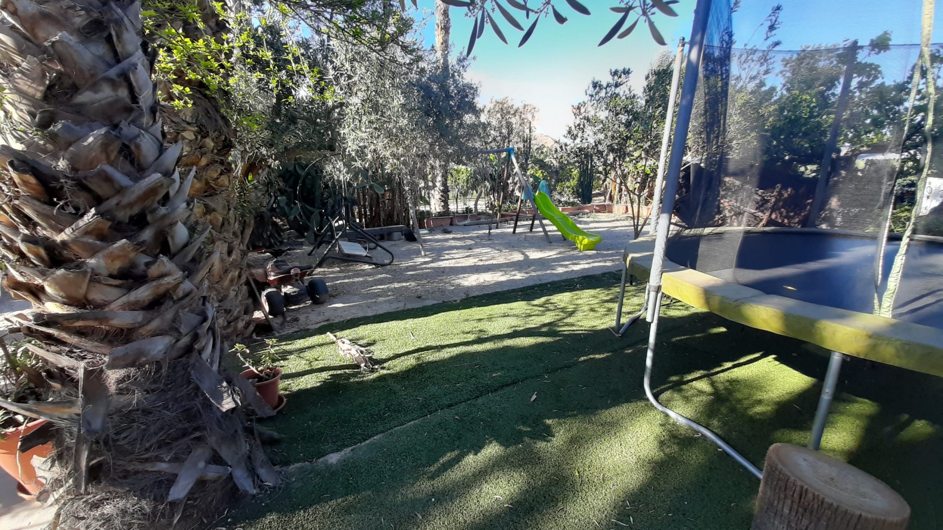 Resale - Freistehende Villa -
Orihuela