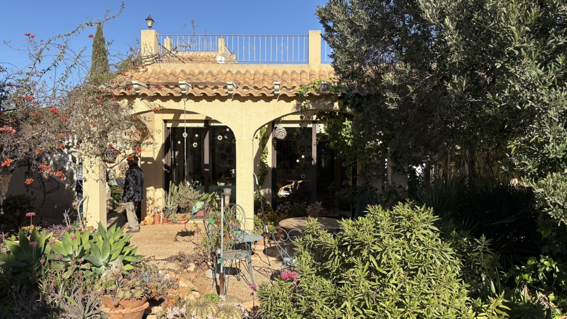 Resale - Freistehende Villa -
Perin