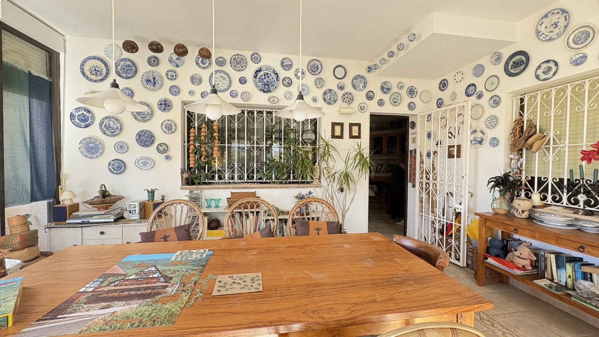 Resale - Freistehende Villa -
Perin