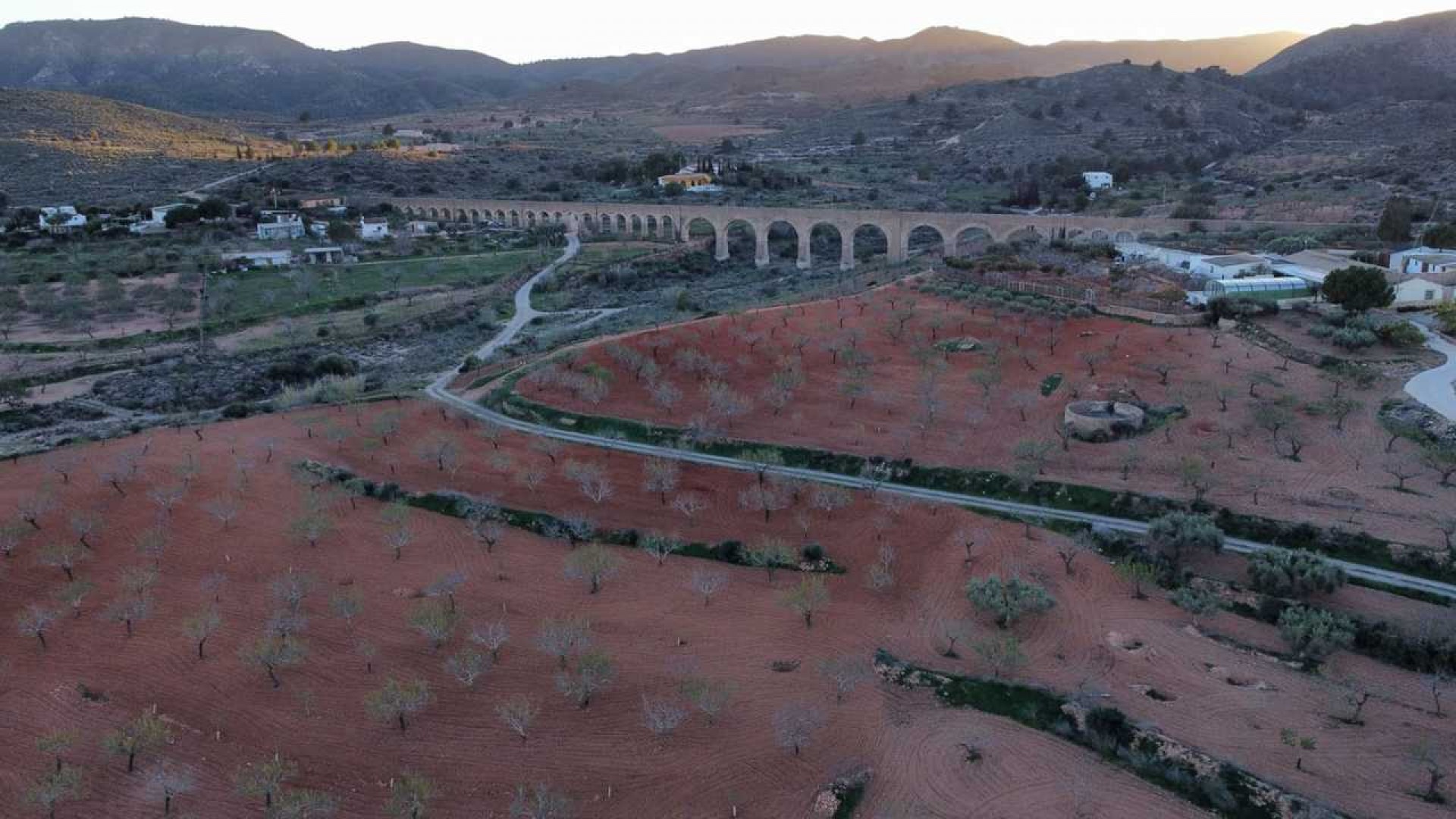 Resale - Freistehende Villa -
Perin