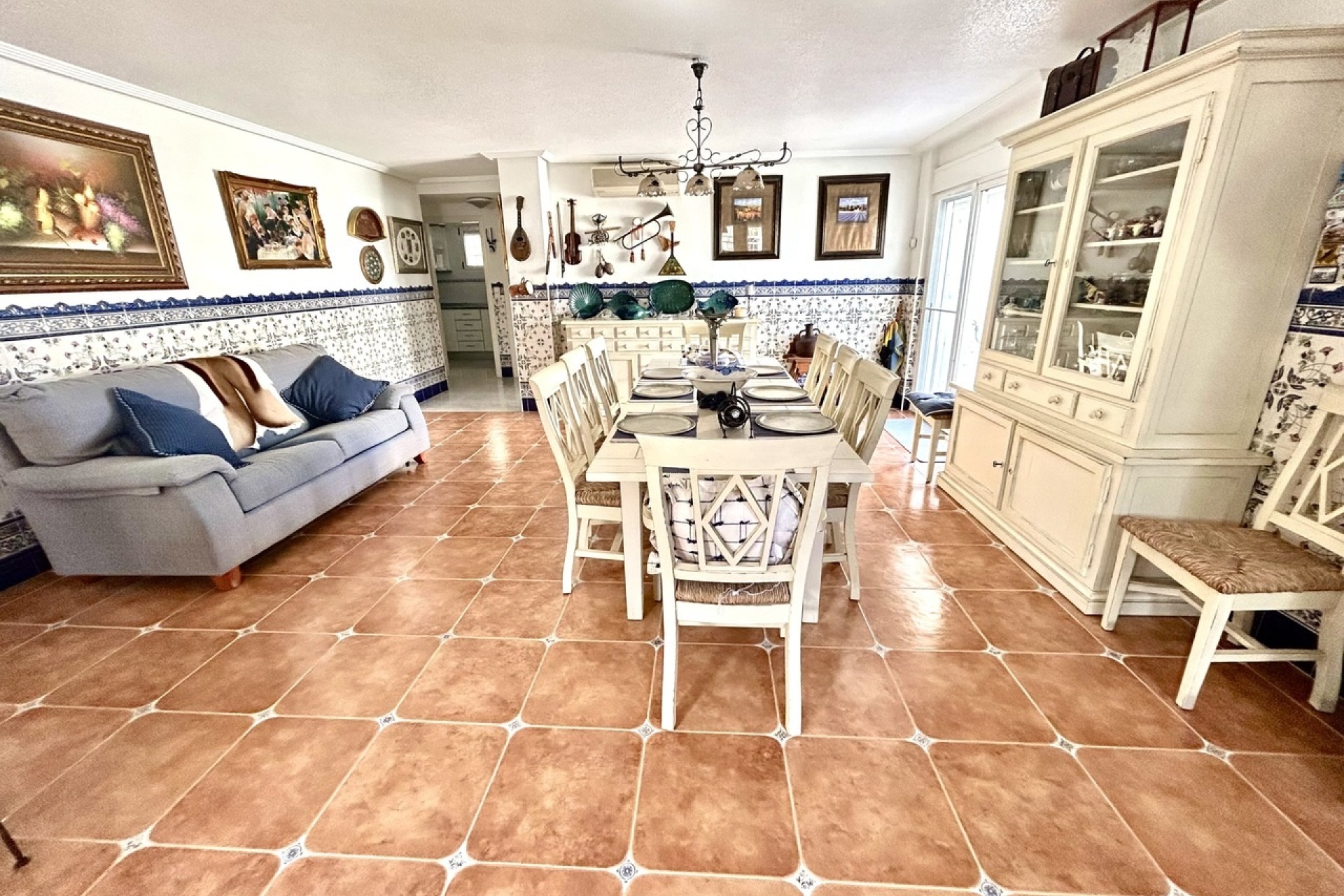 Resale - Freistehende Villa -
Pinar de Campoverde - Inland