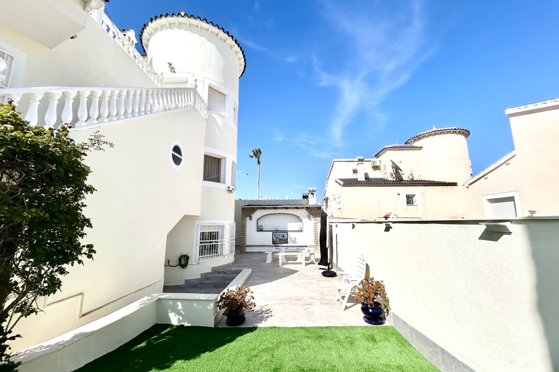 Resale - Freistehende Villa -
Pinar de Campoverde - Inland
