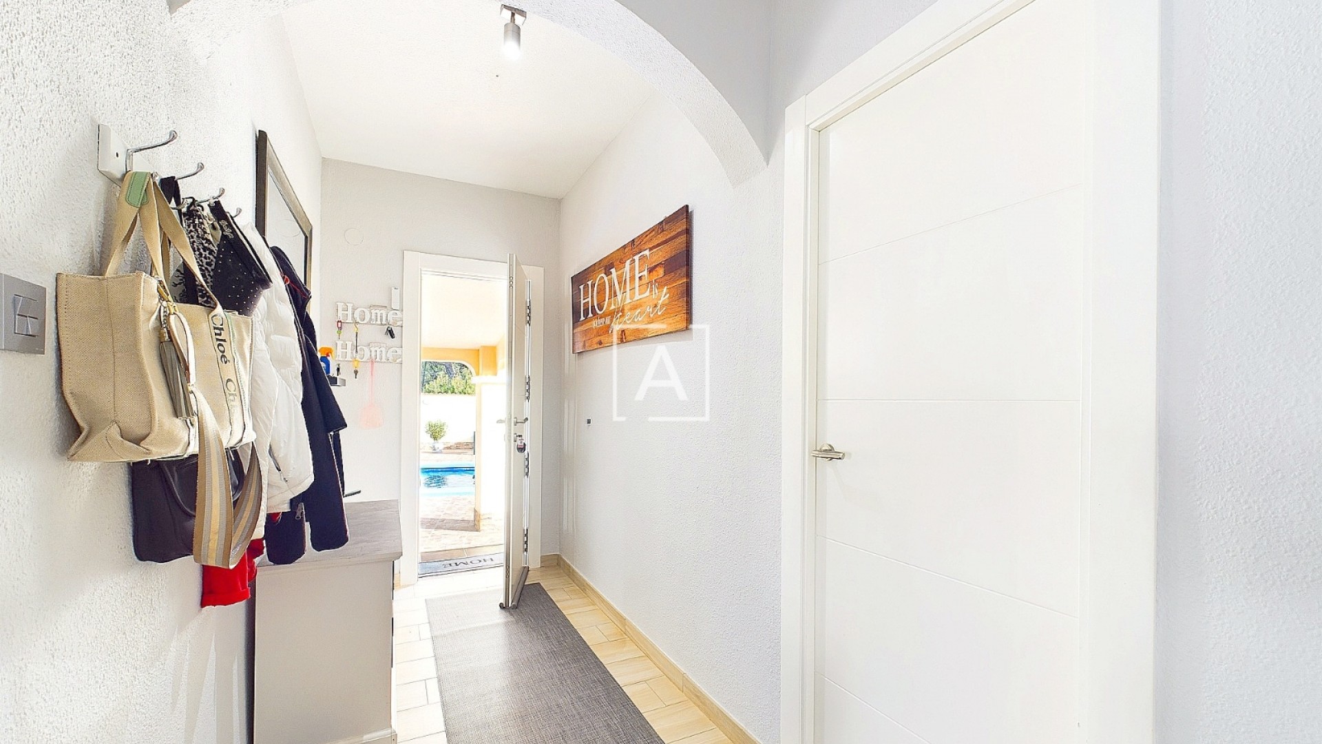 Resale - Freistehende Villa -
Pinar de Campoverde