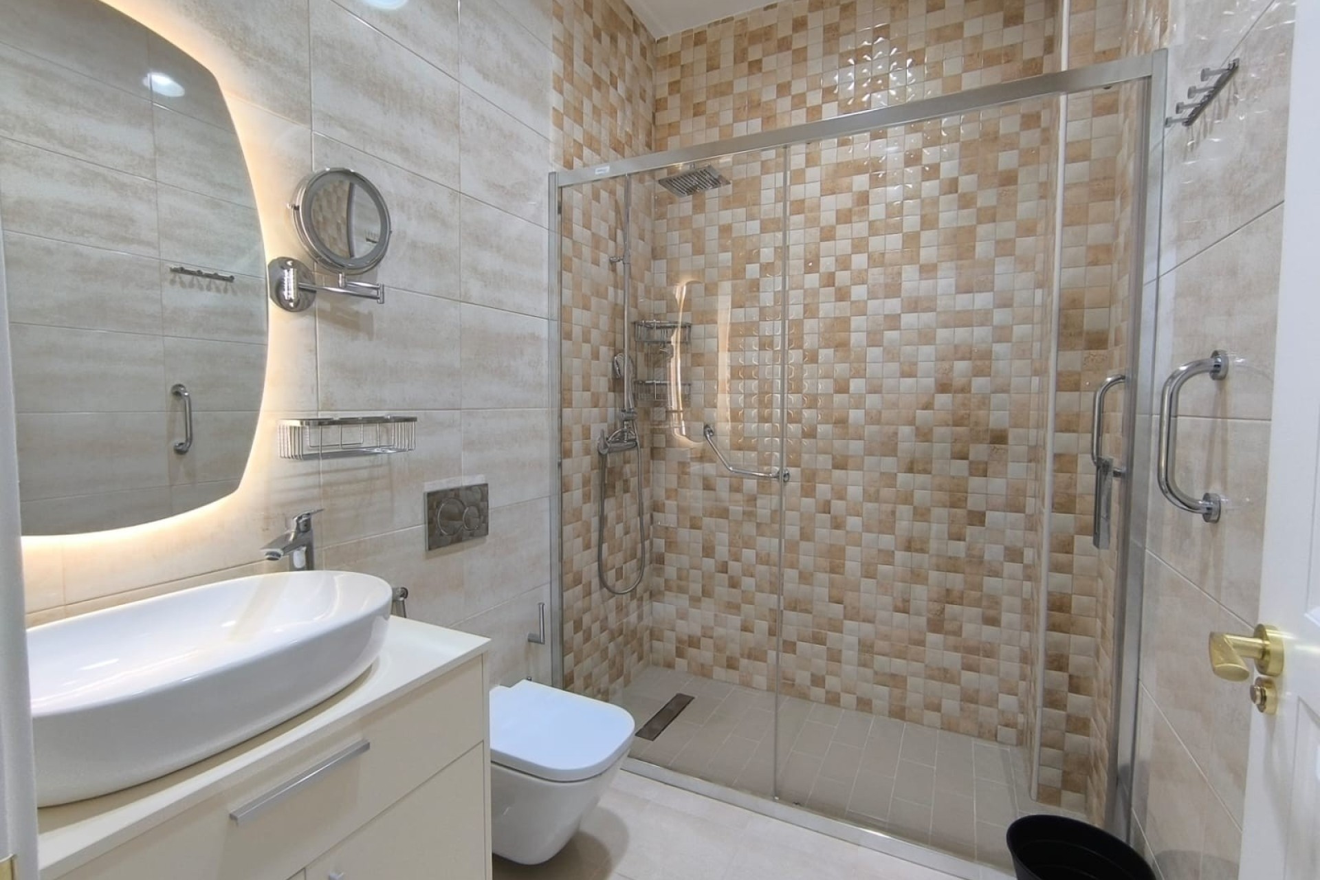 Resale - Freistehende Villa -
Pinoso - Inland