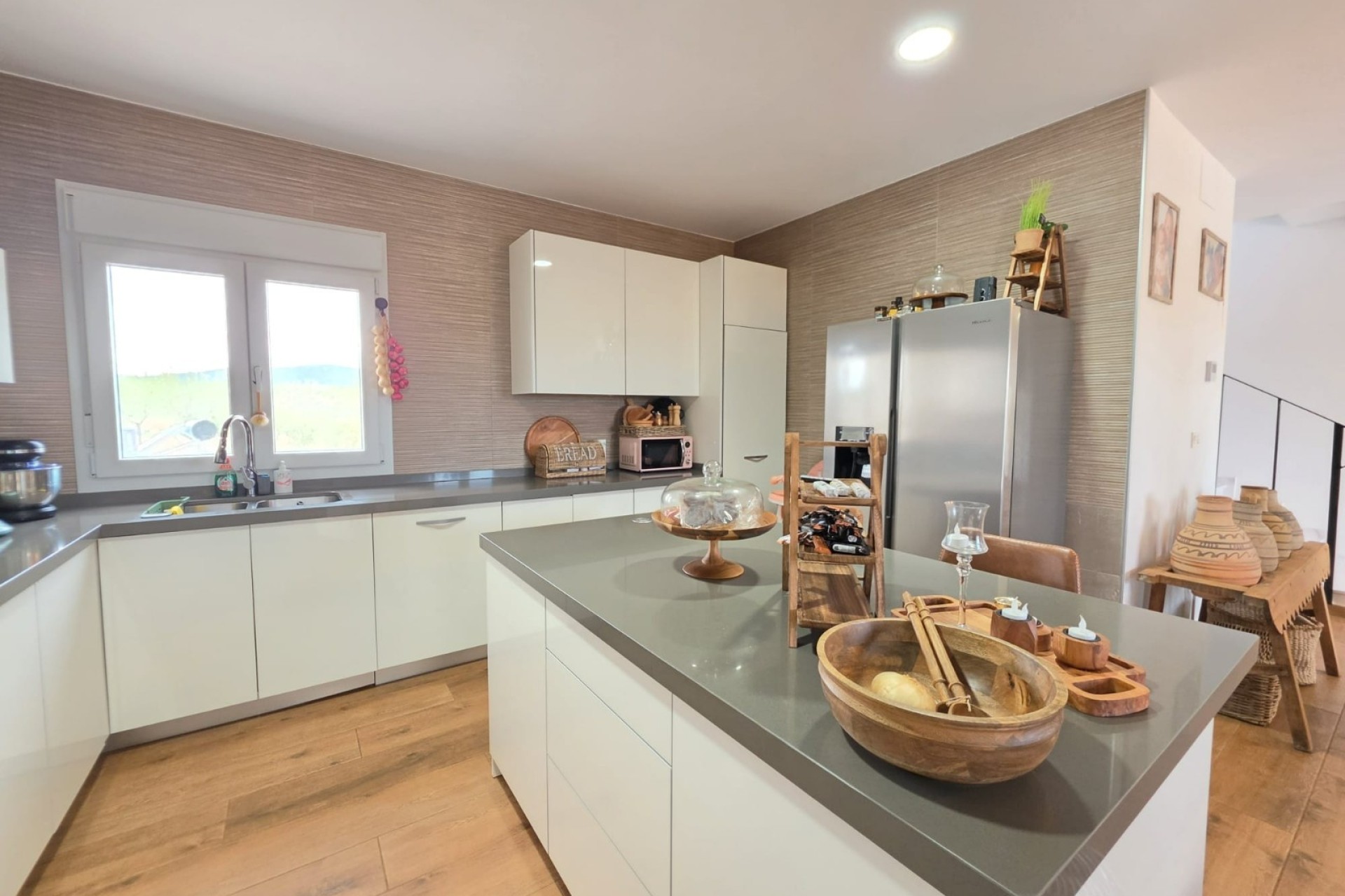 Resale - Freistehende Villa -
Pinoso - Inland