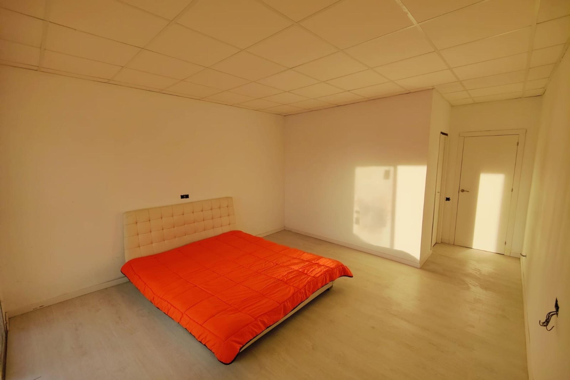 Resale - Freistehende Villa -
Pinoso - Inland