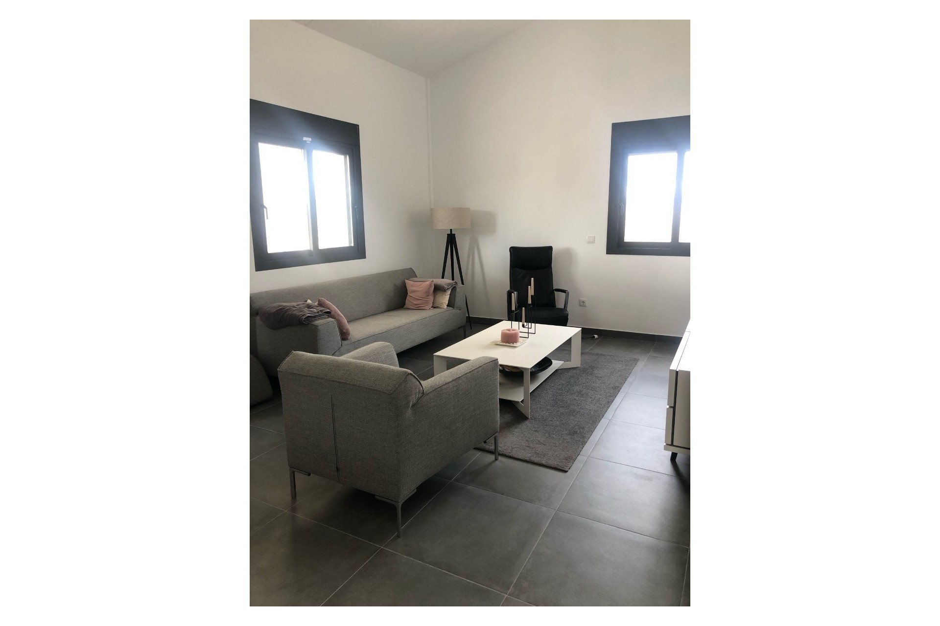 Resale - Freistehende Villa -
Pinoso - Inland