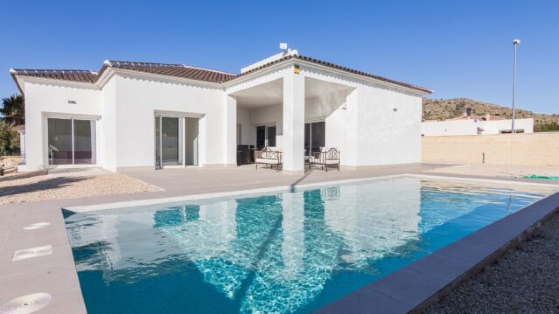 Resale - Freistehende Villa -
Pinoso