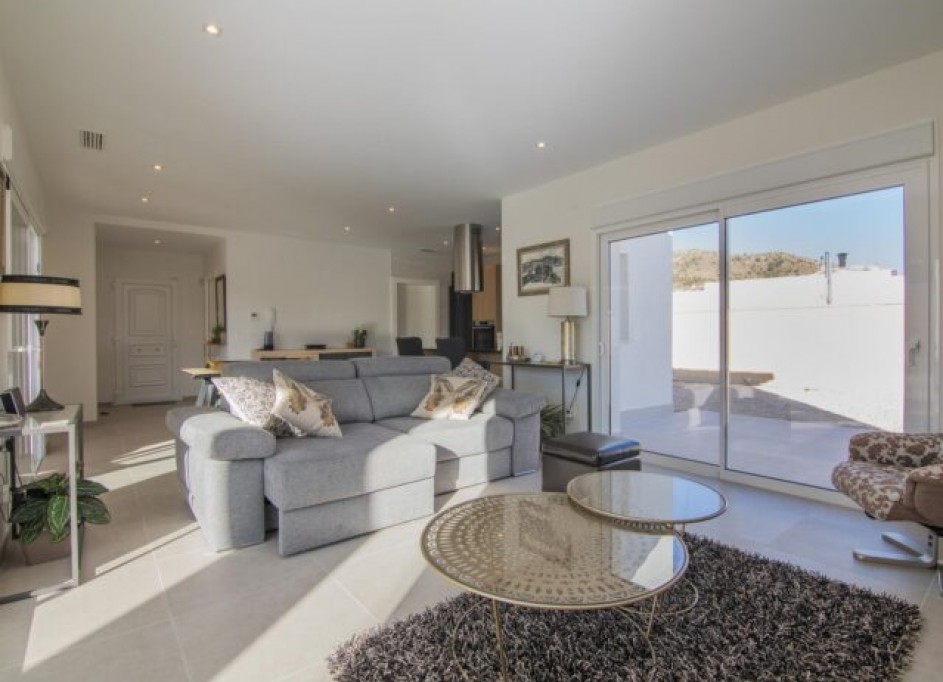 Resale - Freistehende Villa -
Pinoso