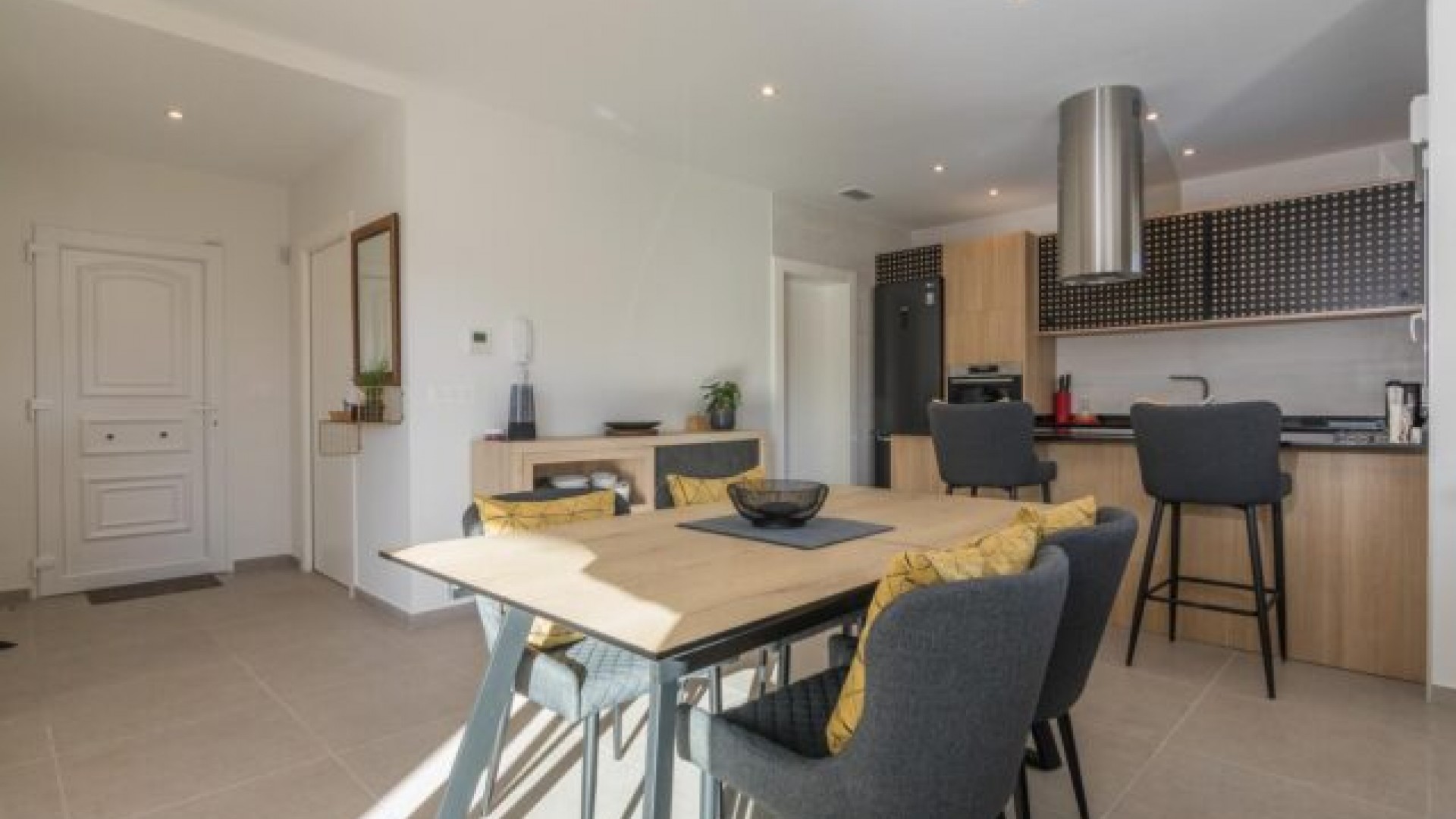 Resale - Freistehende Villa -
Pinoso