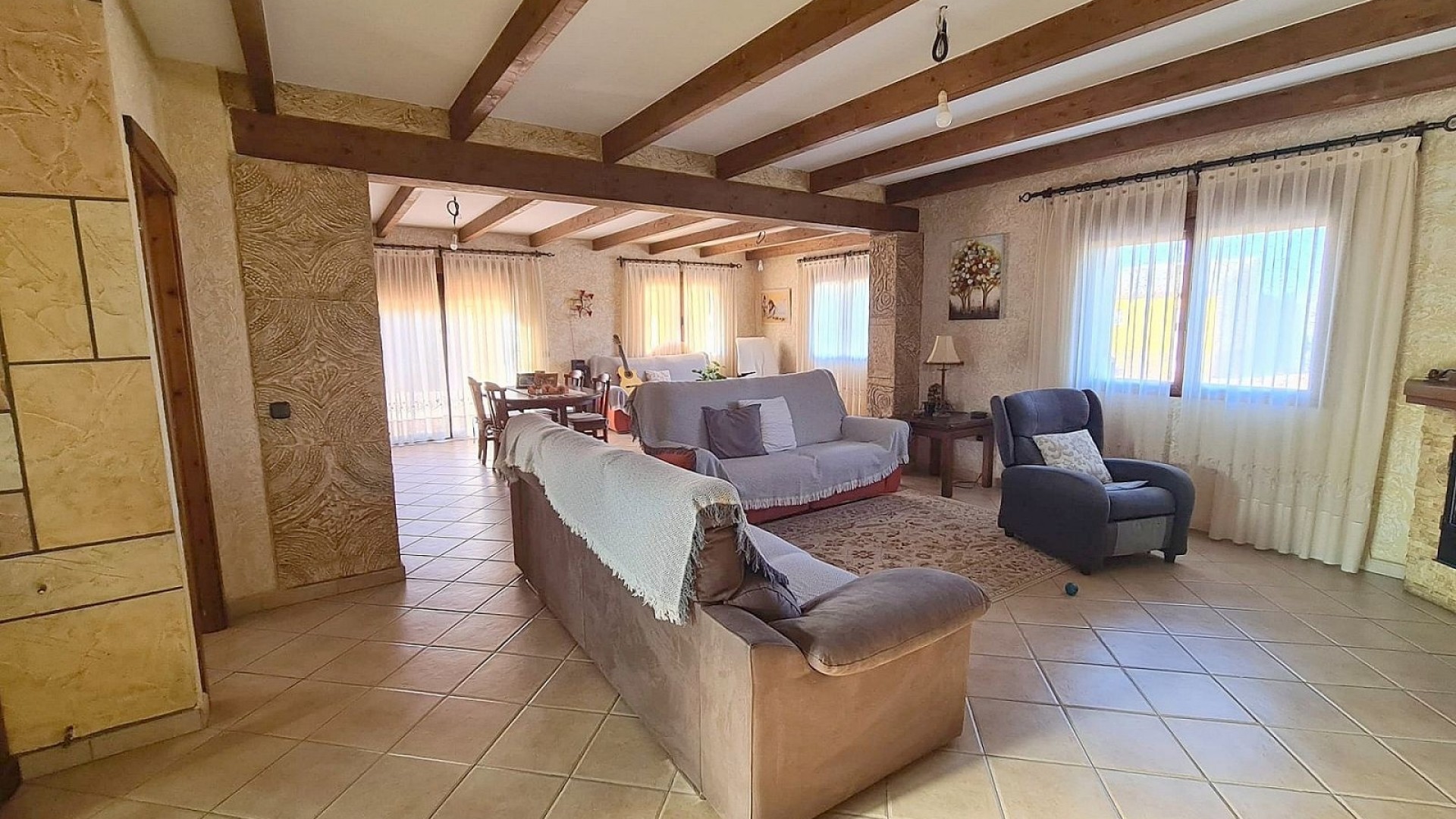 Resale - Freistehende Villa -
Pinoso