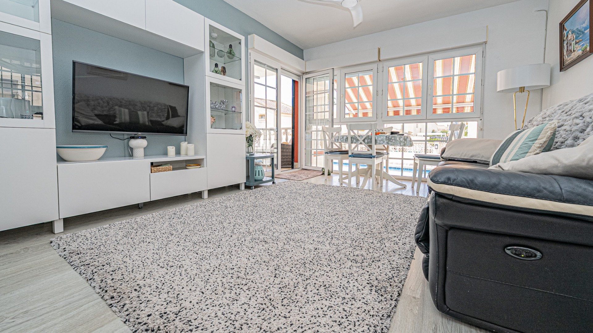 Resale - Freistehende Villa -
Playa Flamenca - Montilla