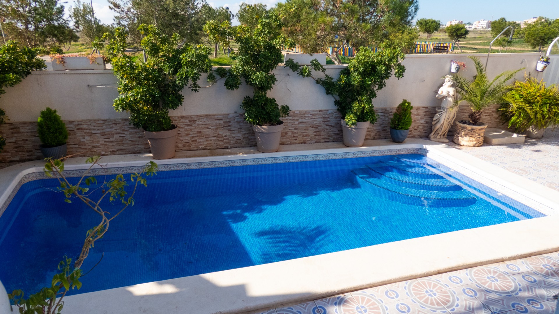Resale - Freistehende Villa -
Playa Flamenca
