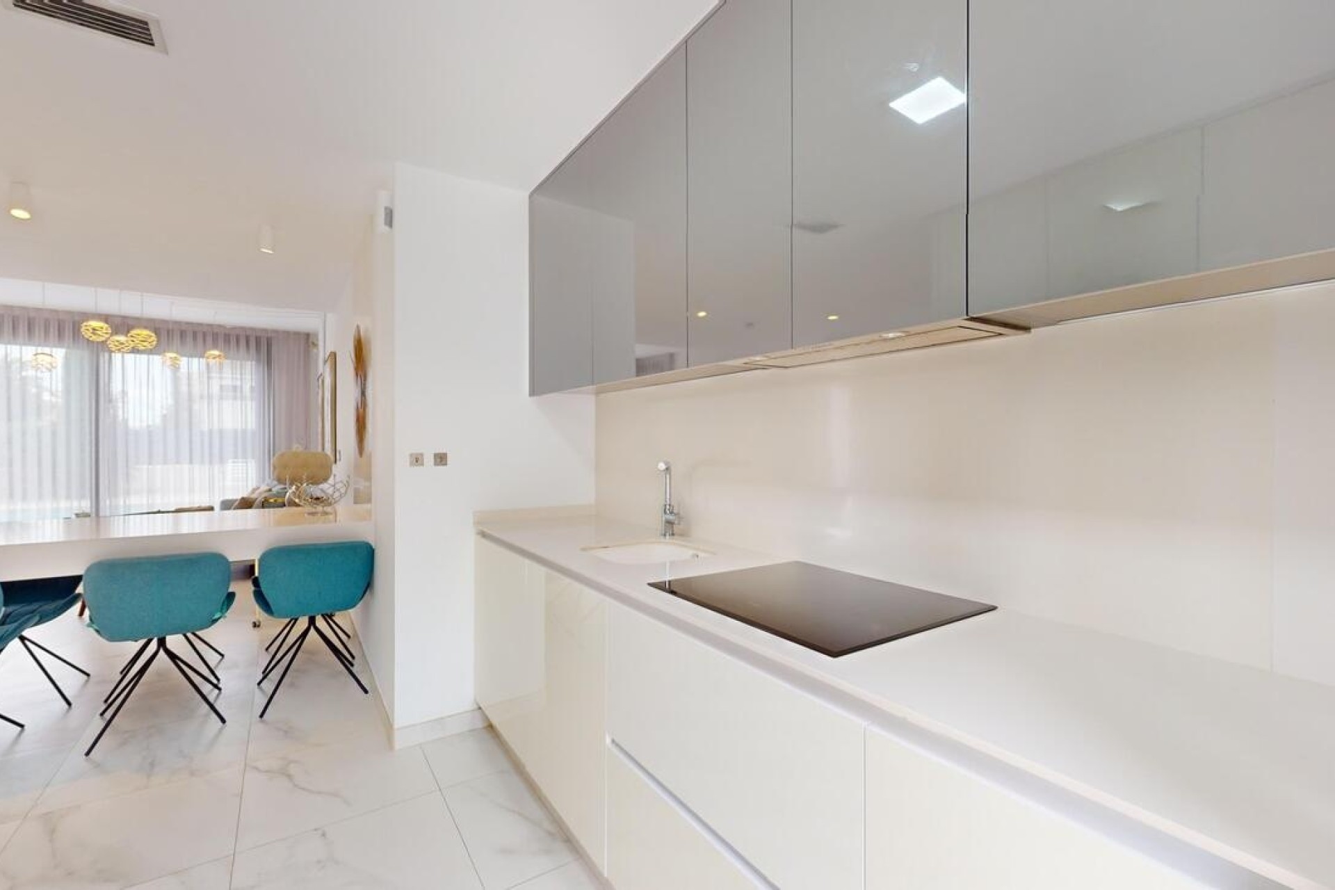 Resale - Freistehende Villa -
Playa honda - Costa Calida