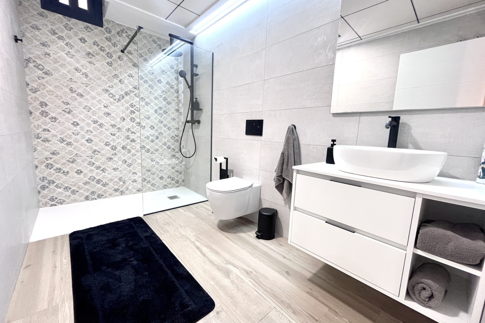 Resale - Freistehende Villa -
Punta Prima - Costa Blanca