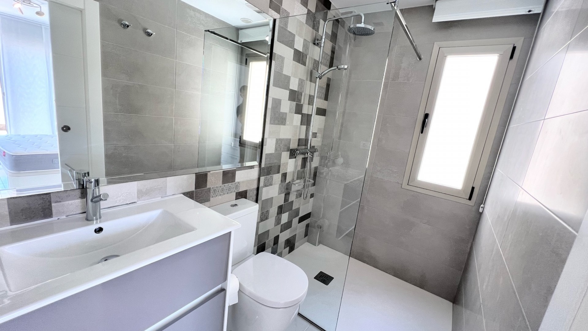 Resale - Freistehende Villa -
Punta Prima