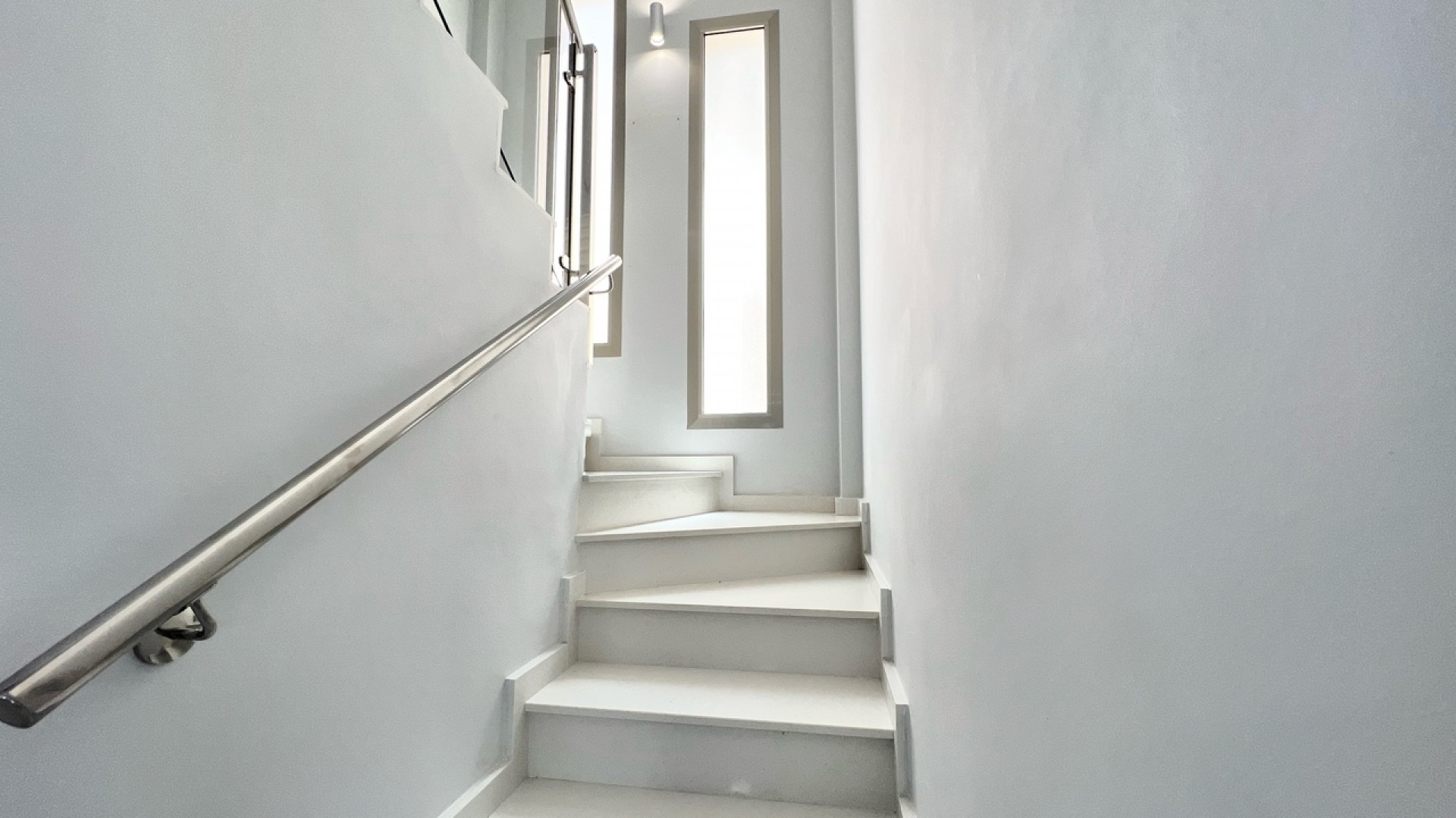 Resale - Freistehende Villa -
Punta Prima