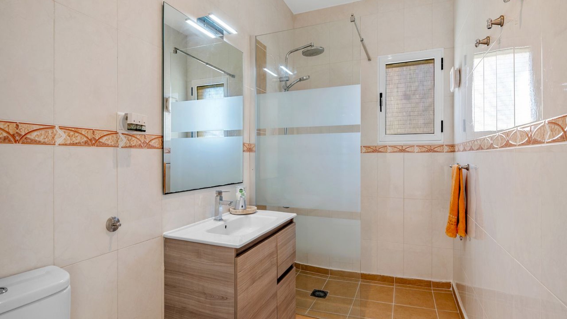 Resale - Freistehende Villa -
Rojales - Benimar 2