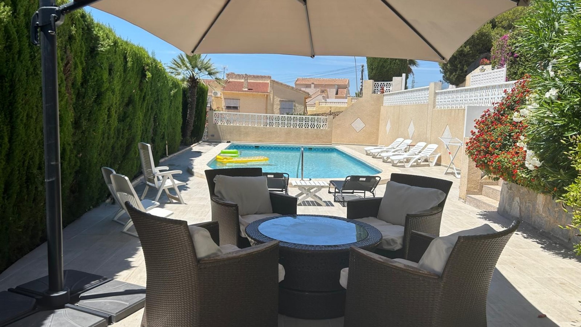 Resale - Freistehende Villa -
Rojales - Cuidad Quesada