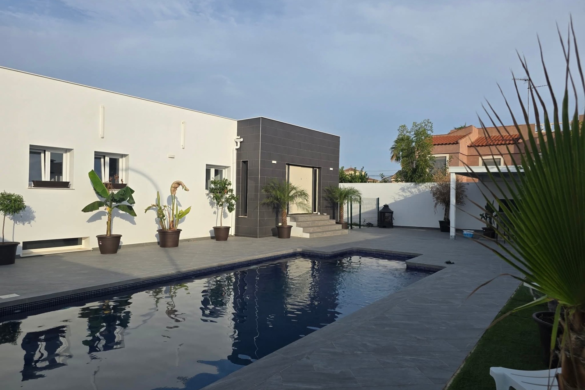 Resale - Freistehende Villa -
Rojales - Inland
