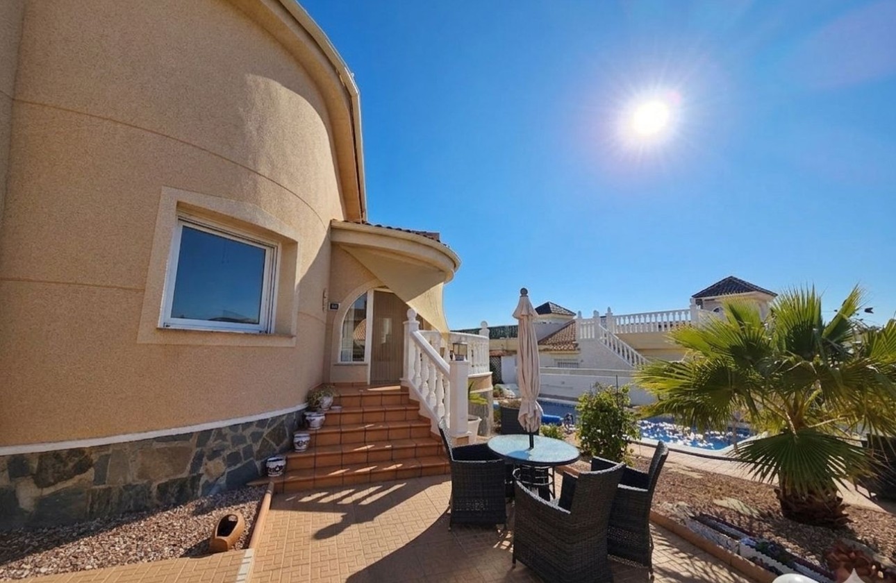 Resale - Freistehende Villa -
Rojales - La Marquesa