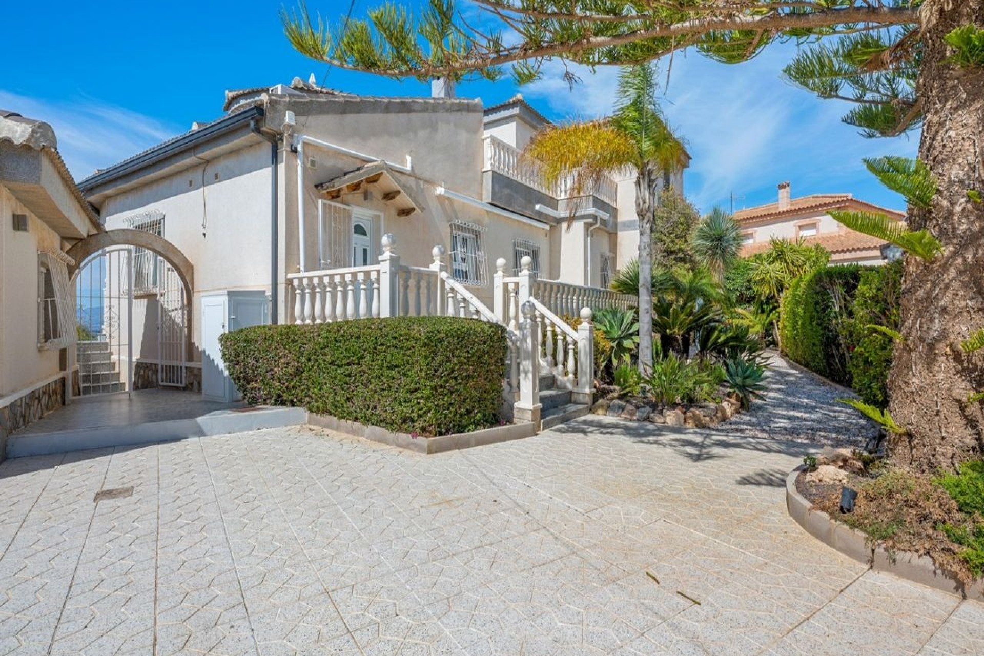 Resale - Freistehende Villa -
Rojales - La Marquesa