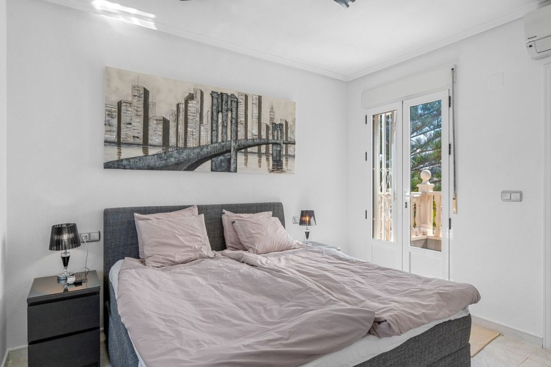 Resale - Freistehende Villa -
Rojales - La Marquesa