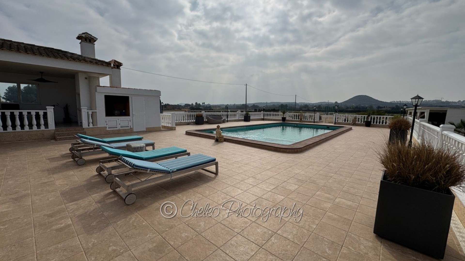 Resale - Freistehende Villa -
Rojales