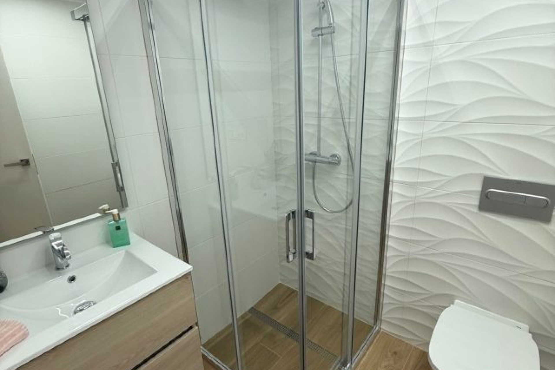 Resale - Freistehende Villa -
Rojales