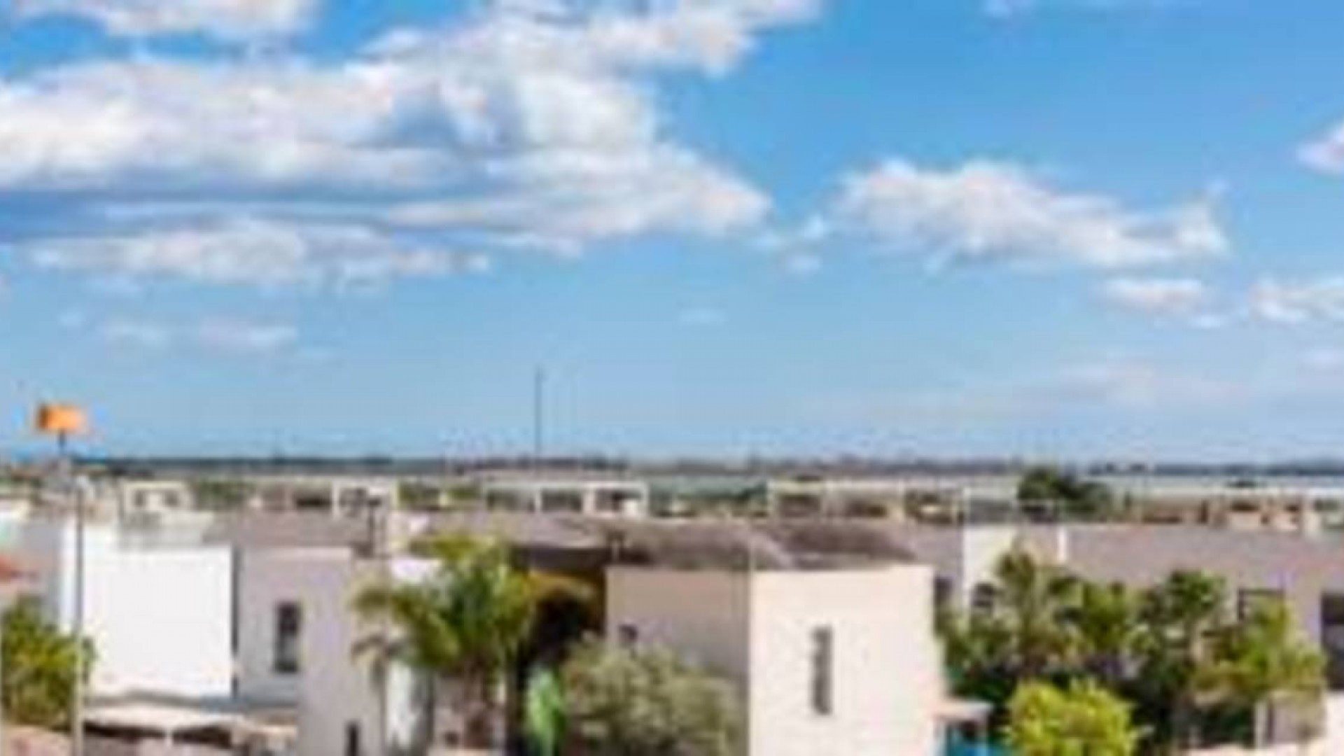 Resale - Freistehende Villa -
Rojales