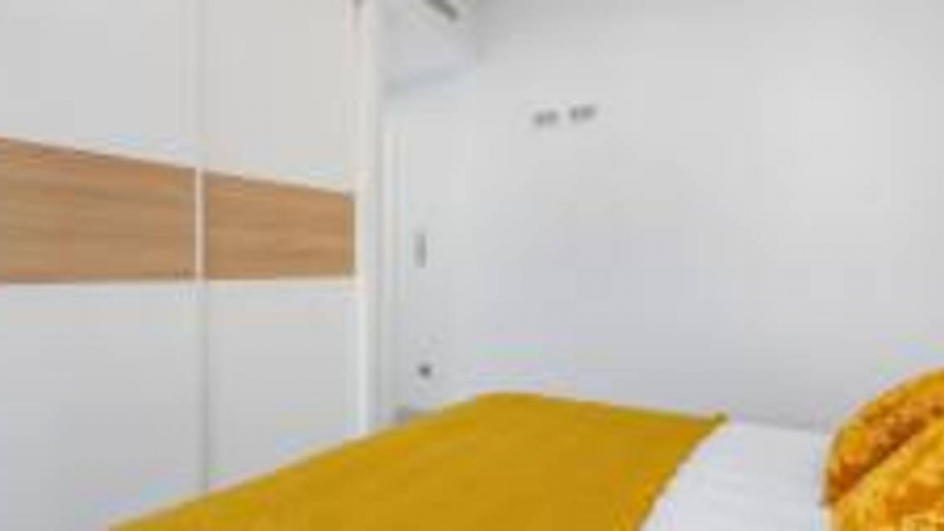 Resale - Freistehende Villa -
Rojales