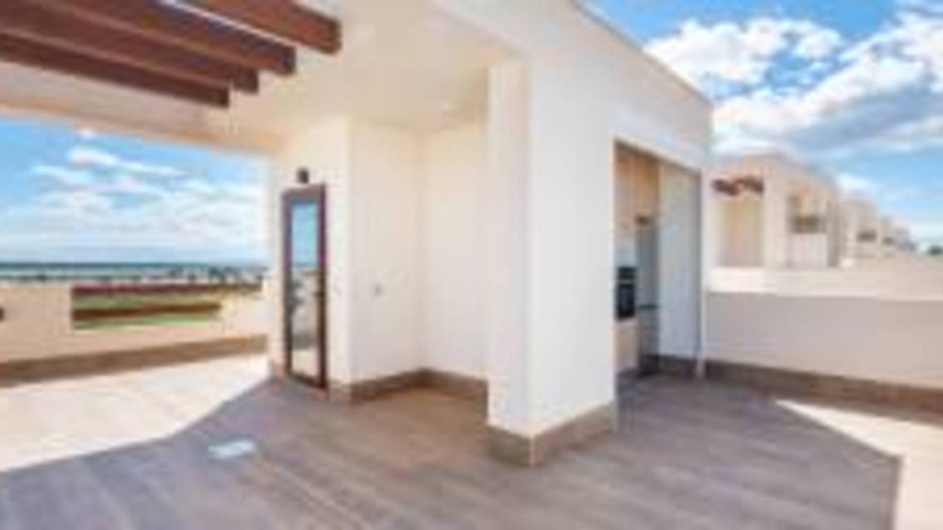 Resale - Freistehende Villa -
Rojales