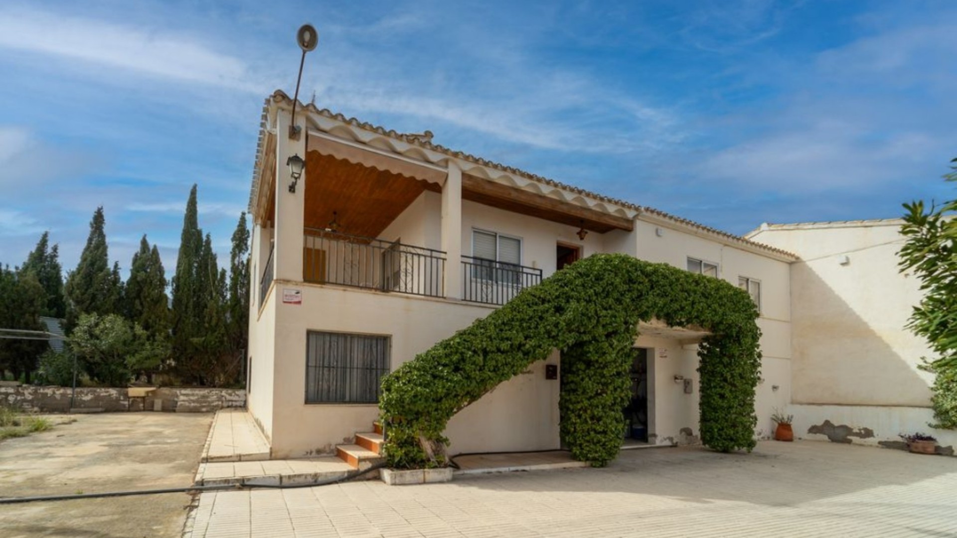 Resale - Freistehende Villa -
Salinas