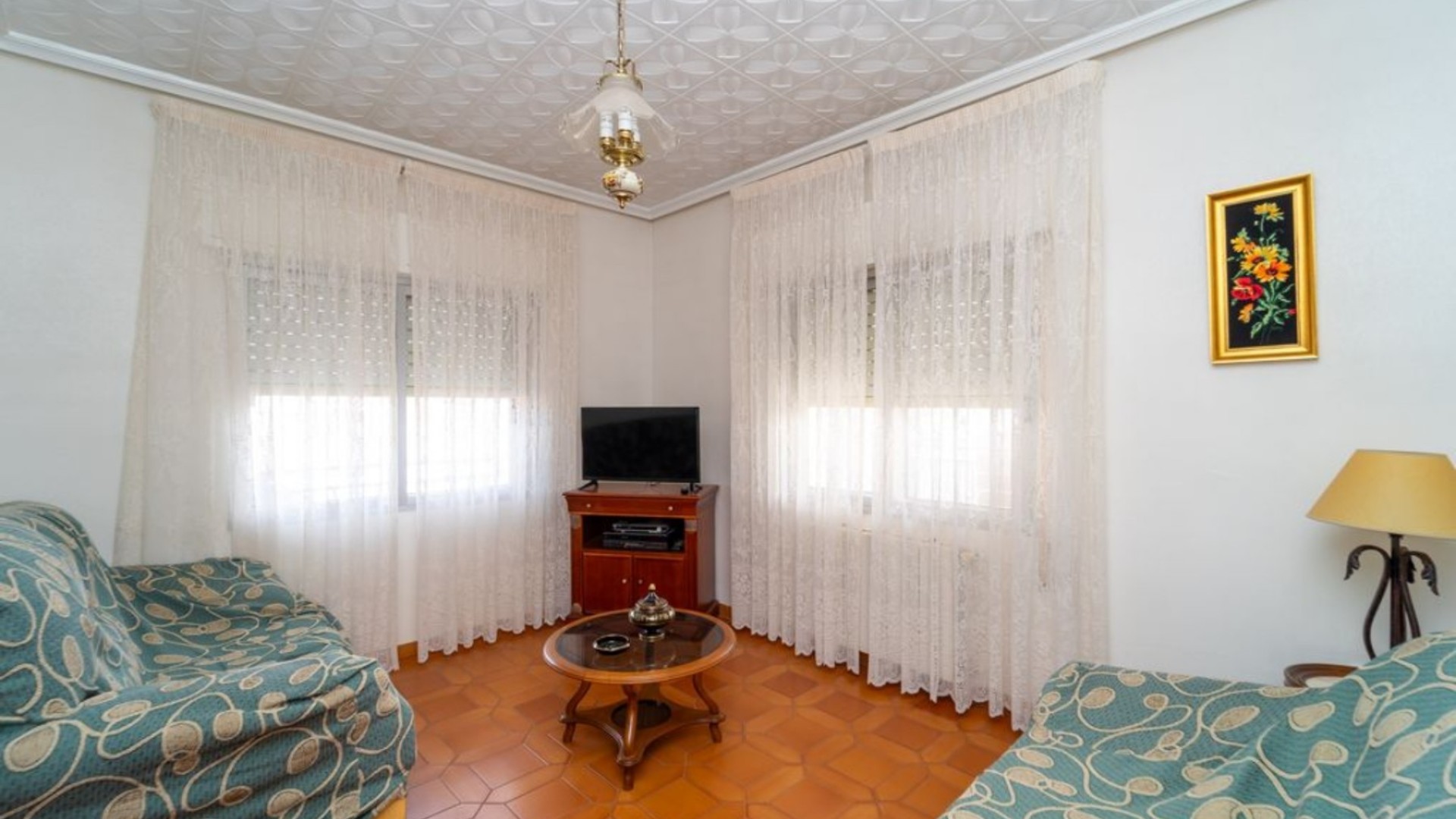 Resale - Freistehende Villa -
Salinas