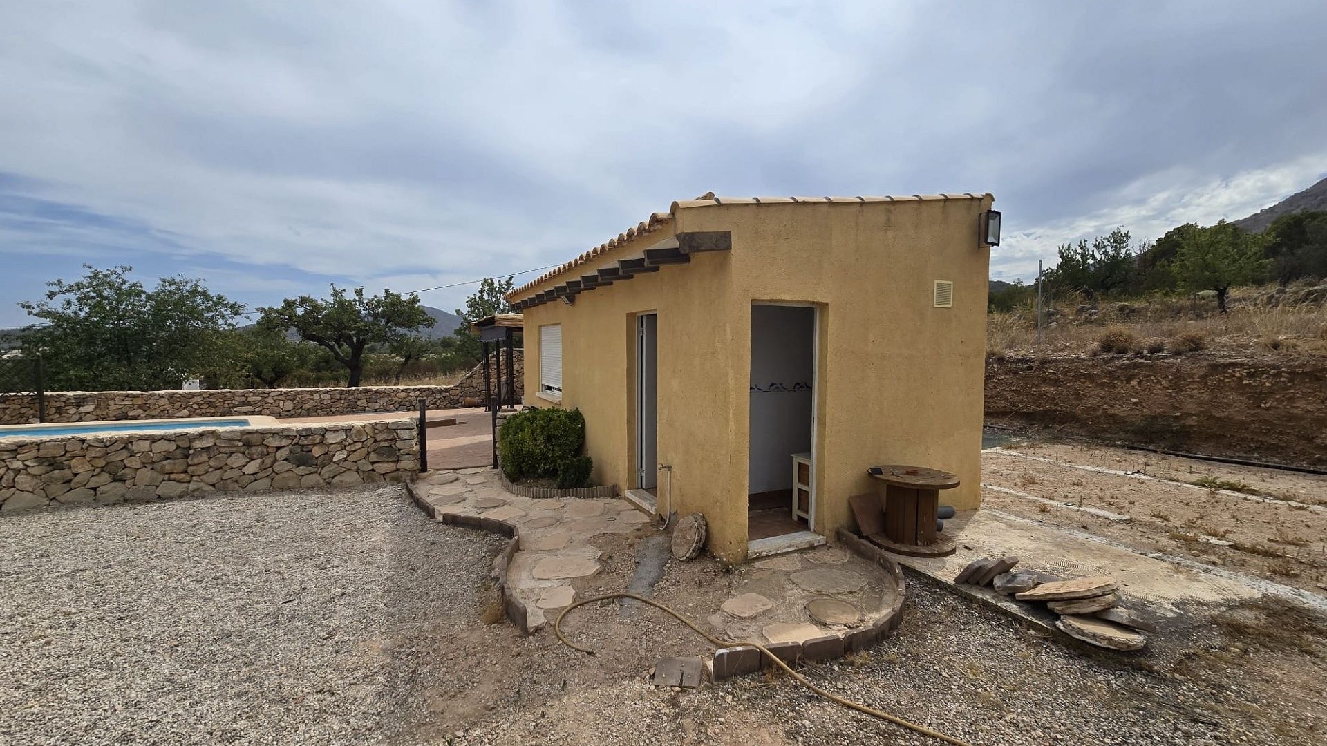 Resale - Freistehende Villa -
Salinas