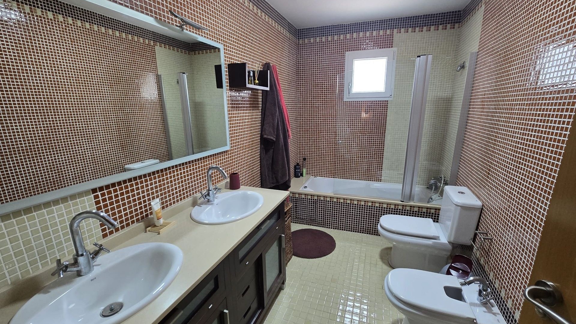 Resale - Freistehende Villa -
Salinas