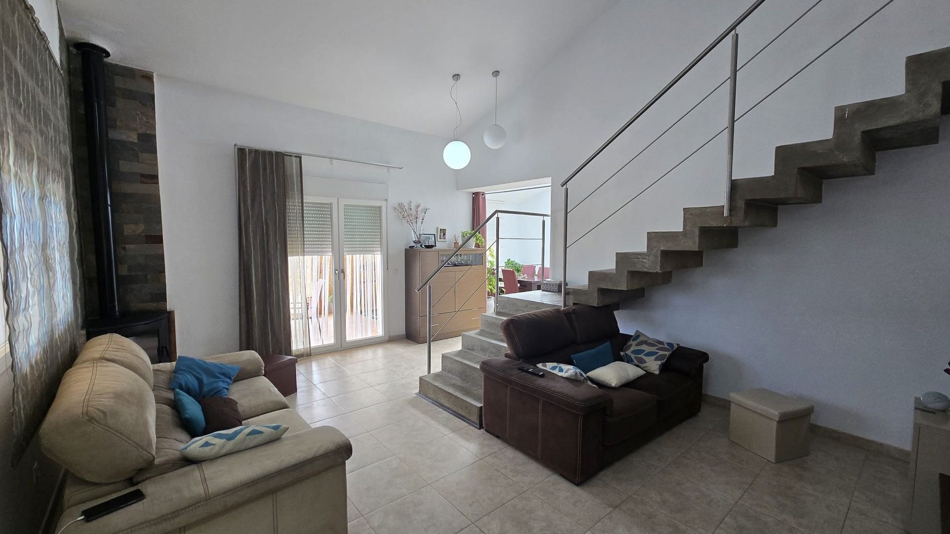 Resale - Freistehende Villa -
Salinas