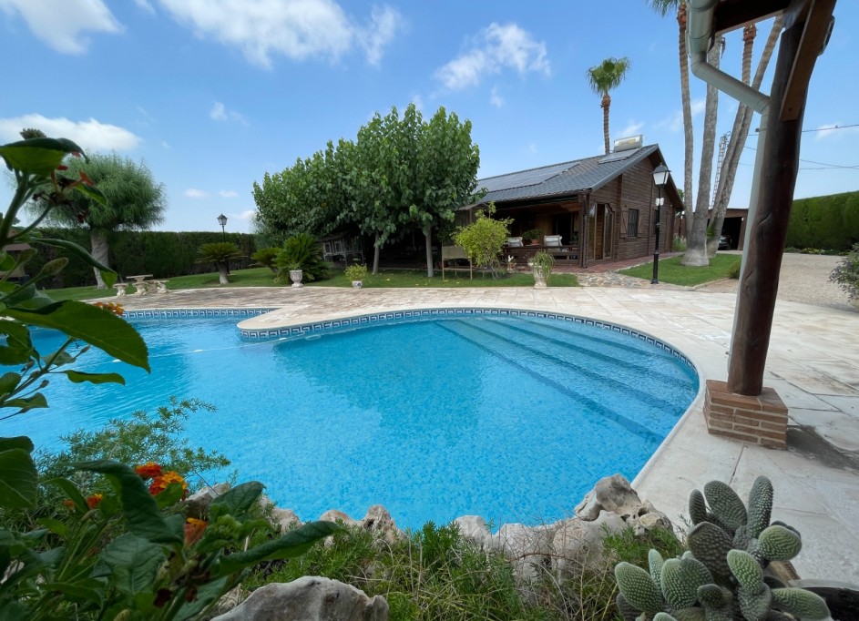 Resale - Freistehende Villa -
San Fulgencio - La Marina