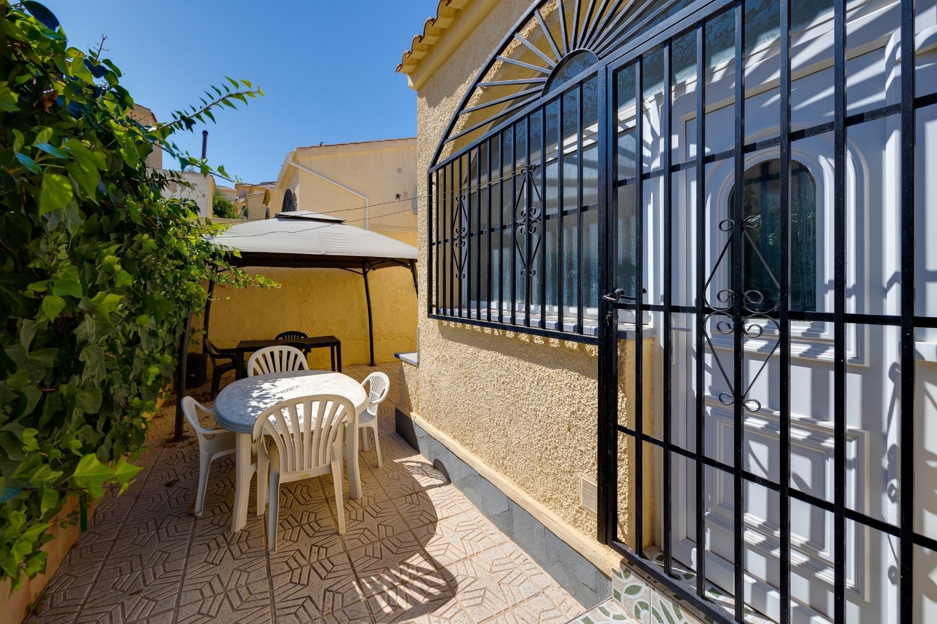 Resale - Freistehende Villa -
San Fulgencio - La Marina