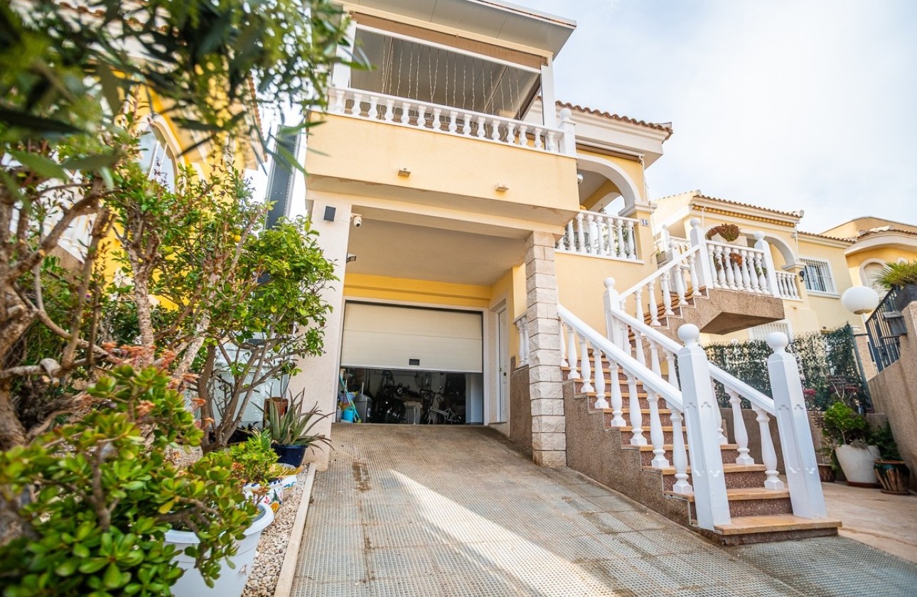 Resale - Freistehende Villa -
San Fulgencio - urb.la marina