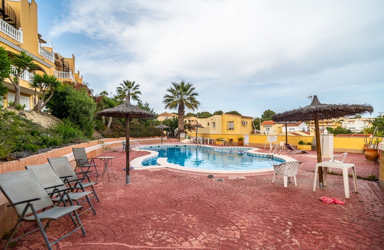 Resale - Freistehende Villa -
San Fulgencio - urb.la marina