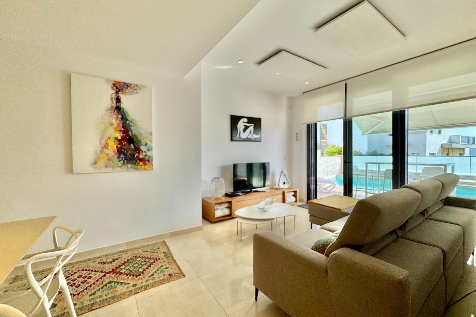 Resale - Freistehende Villa -
San Miguel de Salinas - Bellavista